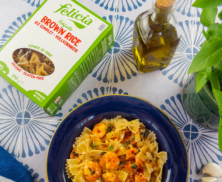 Βουτυρώδης και σκορδάτη γαριδομακαρονάδα